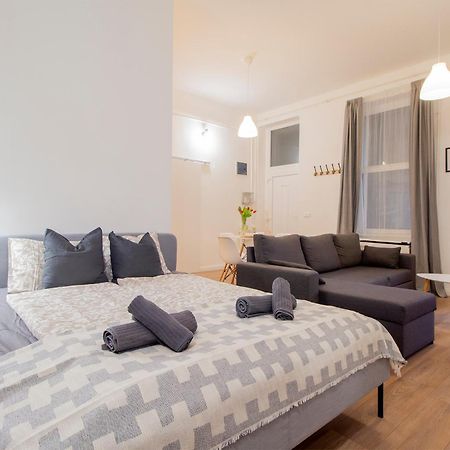 Appartement Dob-Lak With Free Private Parking à Budapest Extérieur photo